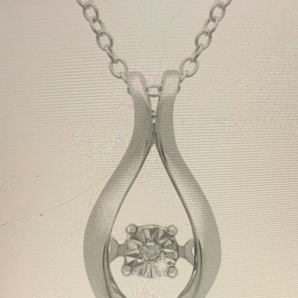 Diamond Necklace & Pendant - Picture 5 of 5